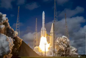 First Ariane 6 liftoff (c) ESA\CNES\ArianespaceArianeGroup\Optique Vidéo du CSG–T. Leduc